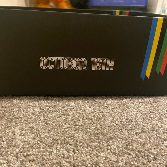 Puma Men's Sneakers. Power thru peace limited anniversary addition - Picture 9 of 10